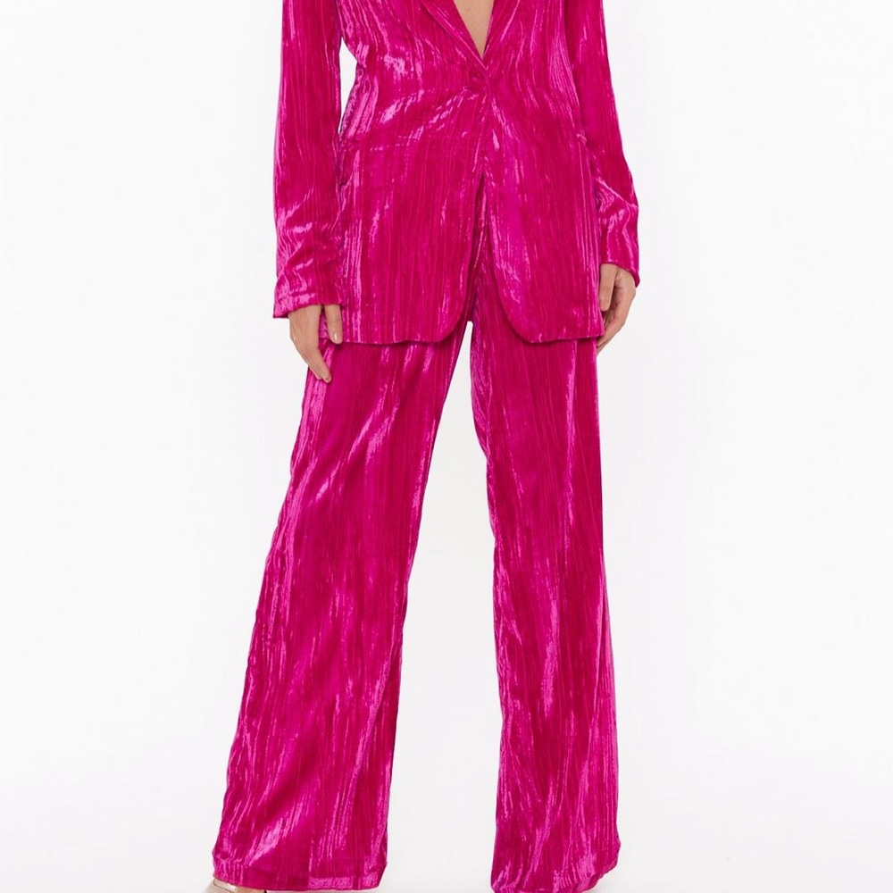 NWT NASTYGAL HOT PINK VELVET WIDE-LEG PANT 6 - Picture 1 of 4